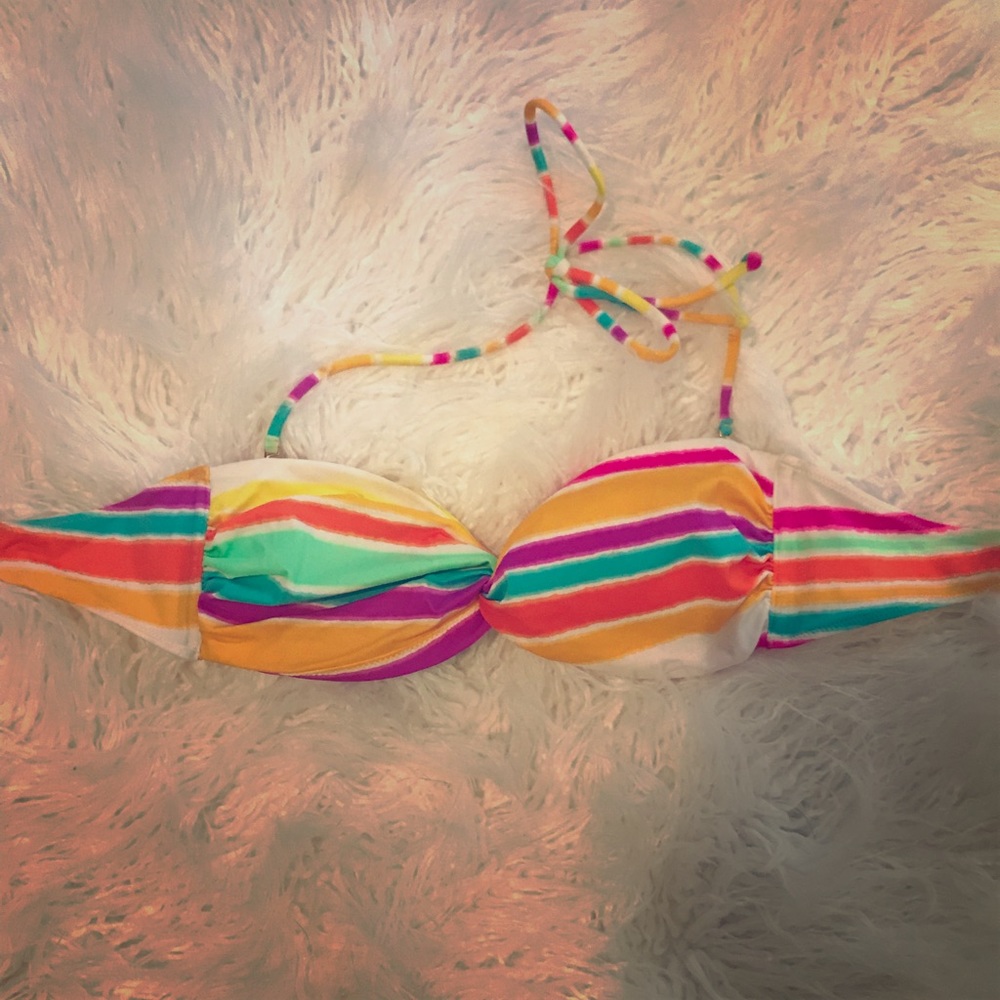 Like new Victoria’s Secret bikini top